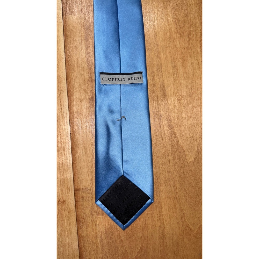 Geoffrey Beene Mens‎ Blue Solid Satin Finish Polyester Necktie